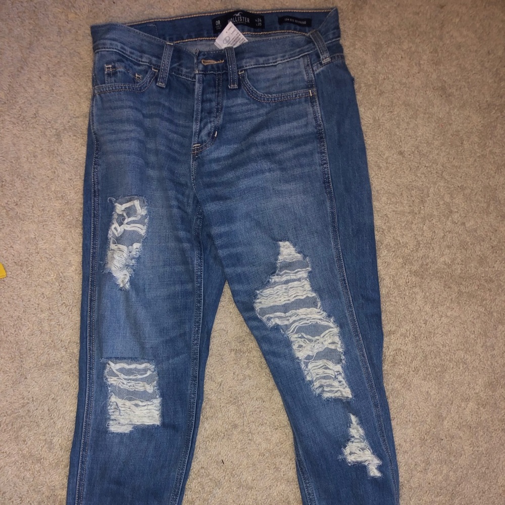 Hollister Low Rise Boyfriend jeans